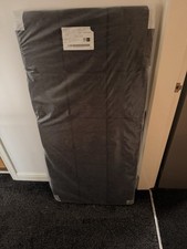 55” 26” Button Cube